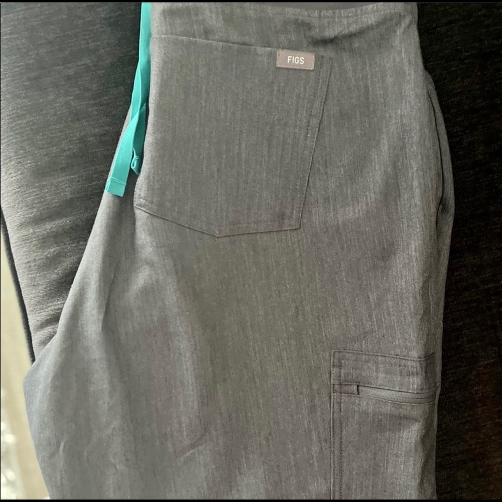 Figs Graphite  Graphite Joggers XL pants with alterations at waist.